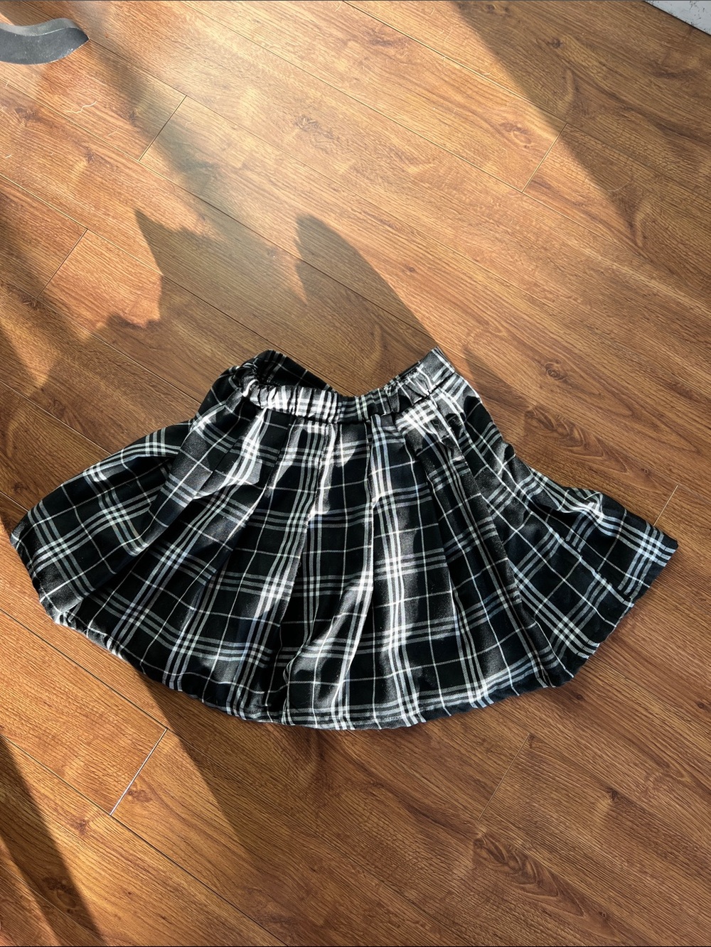 Streetwear Society Black & White Plaid Pleated Mall Punk Skater Skirt - Picture 5 of 6